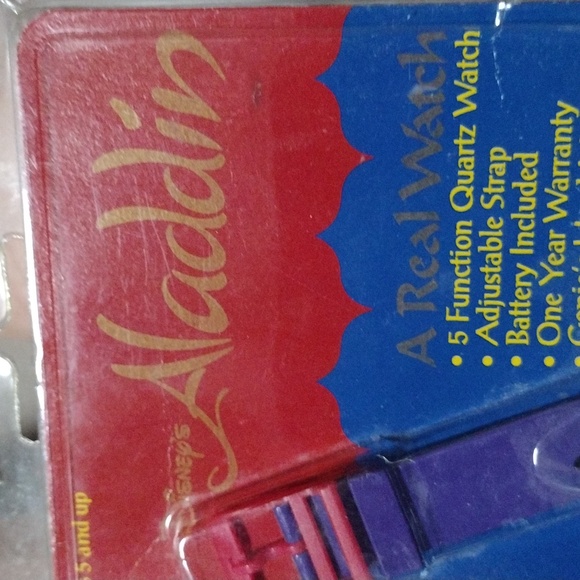 Aladdin Watch NIP Disney Co - Picture 2 of 6